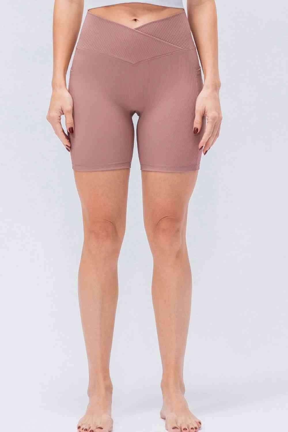 Slim Fit V-Waistband Sports Shorts for Active Lifestyle - Selvanelle