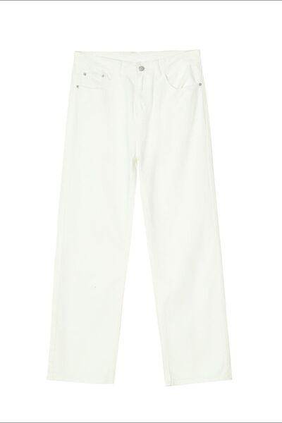Straight Leg Jeans with Pockets for All-Day Comfort - Selvanelle