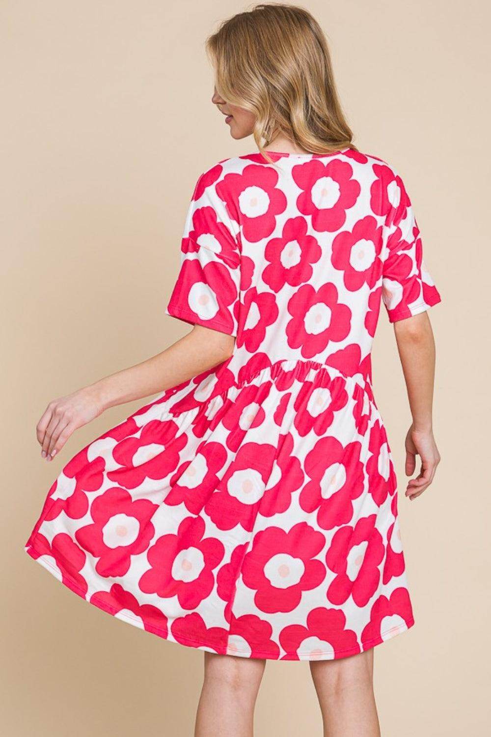 BOMBOM Flower Print Ruched Dress for Stylish Everyday Wear - Selvanelle