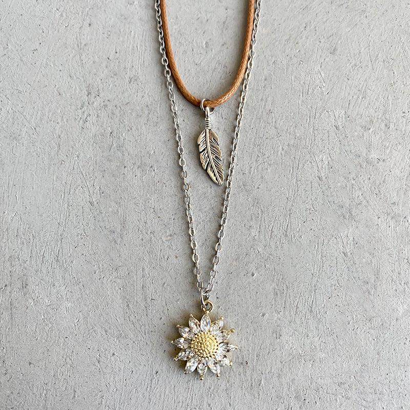 Sunflower Pendant Necklace Set in Alloy and Zircon - Selvanelle