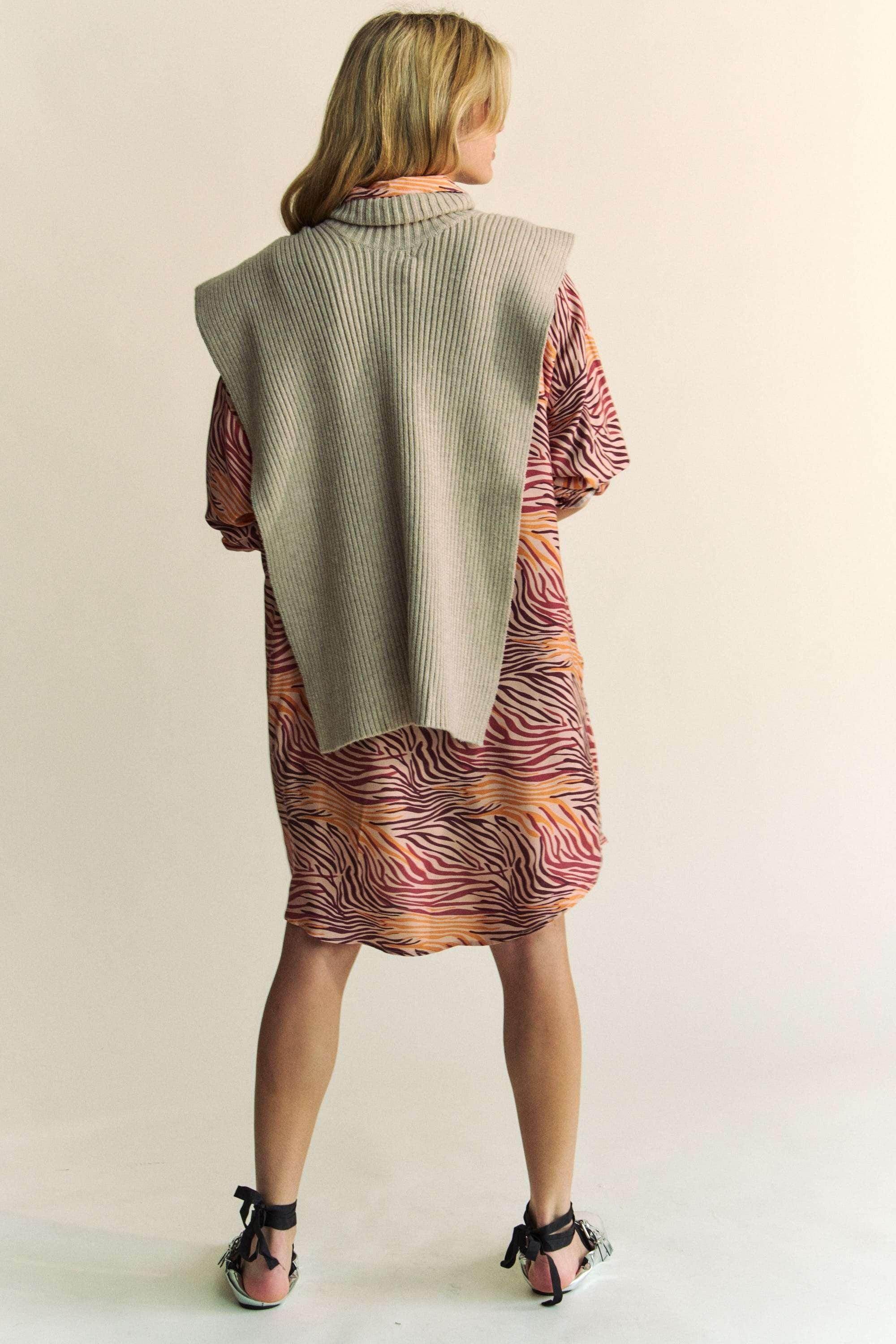 Davi & Dani Side Split Turtleneck Sleeveless Knit Top - Selvanelle