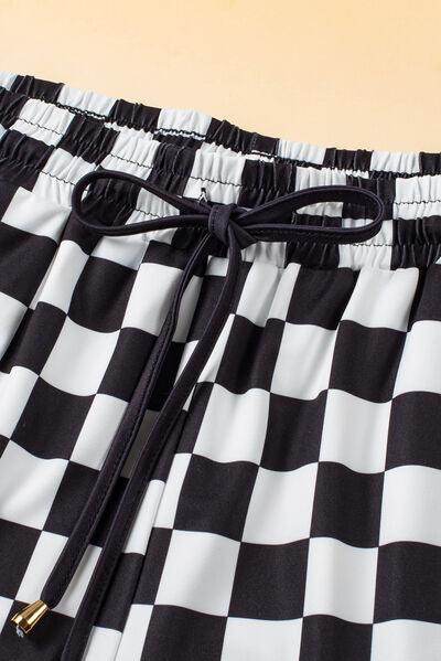 Drawstring Checkered Shorts with Pockets for Summer Fun - Selvanelle