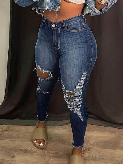 Distressed Skinny Jeans with Pockets for Stylish Comfort - Selvanelle