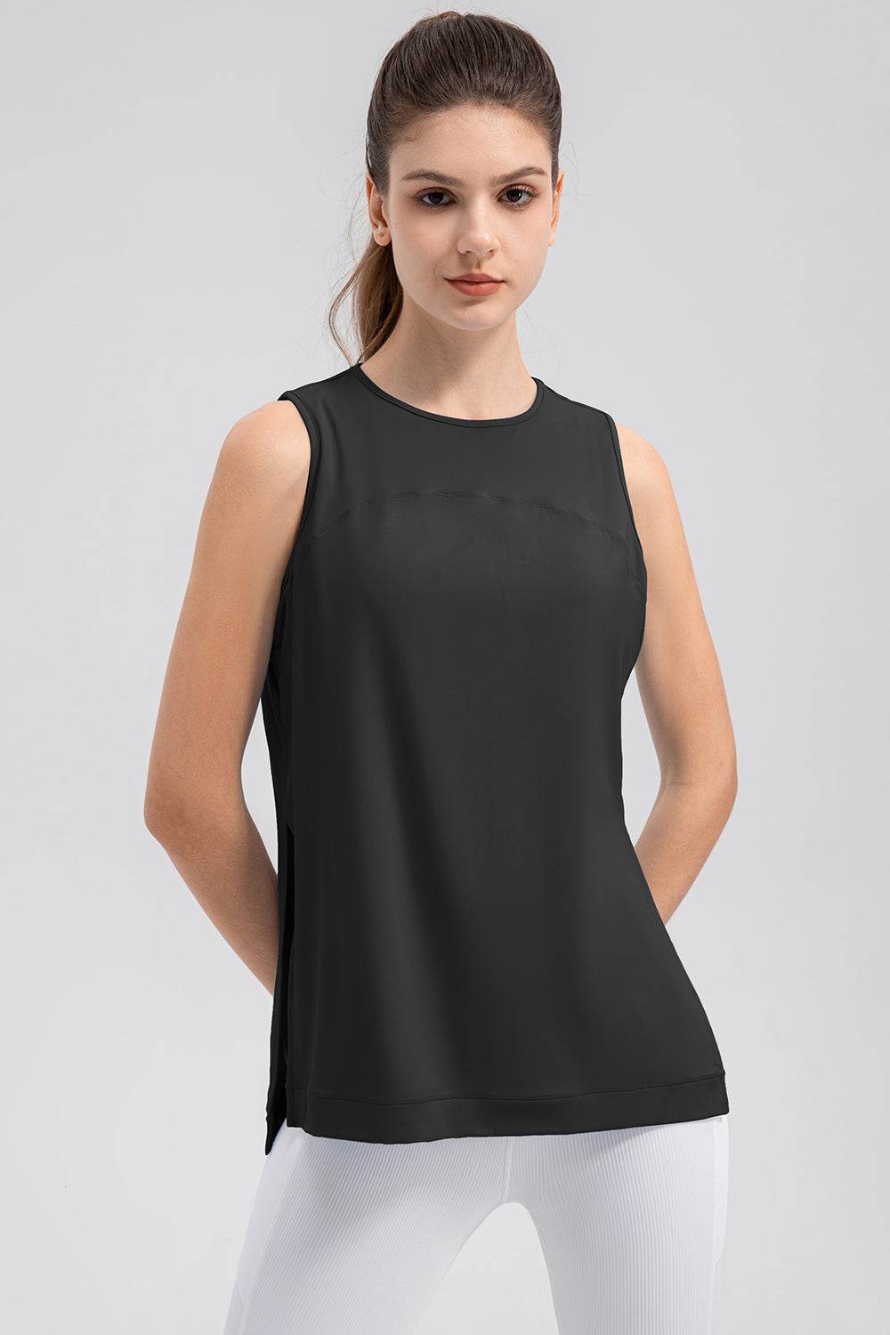 Slit Round Neck Tank - Selvanelle