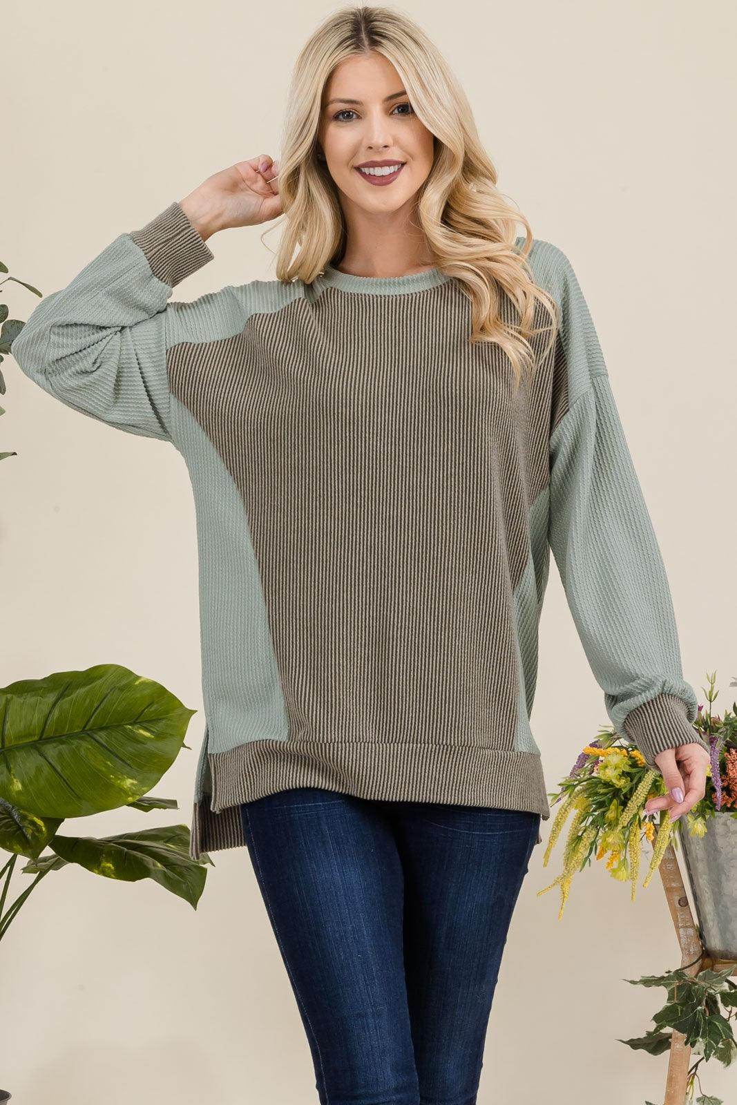 Celeste Full Size High-Low Contrast Round Neck Sweatshirt - Selvanelle