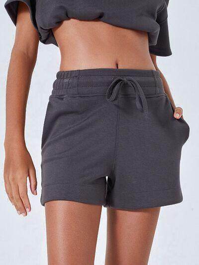 Drawstring Solid Color Shorts with Pockets for Women - Selvanelle