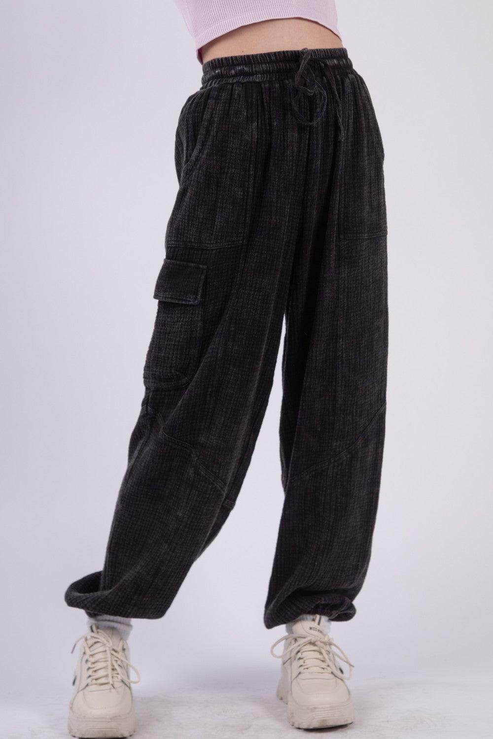 Very J Washed Woven Crinkle Gauze Drawstring Pants - Selvanelle