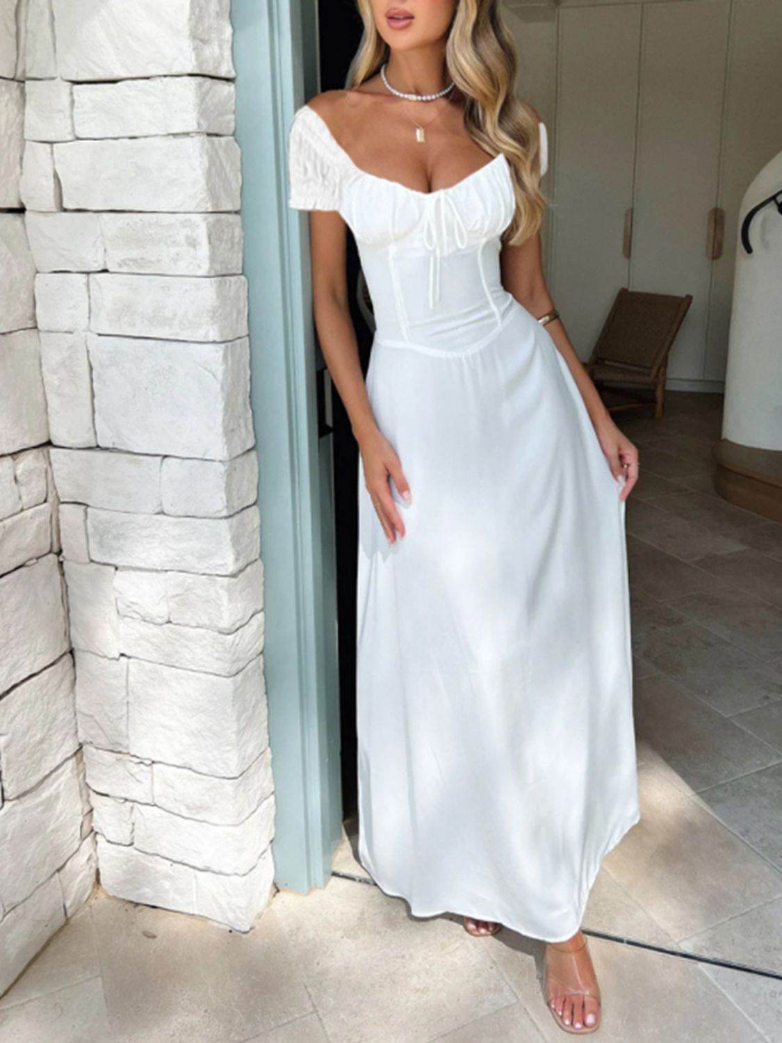 Devine Sweetheart Neck Short Sleeve Maxi Dress - Selvanelle