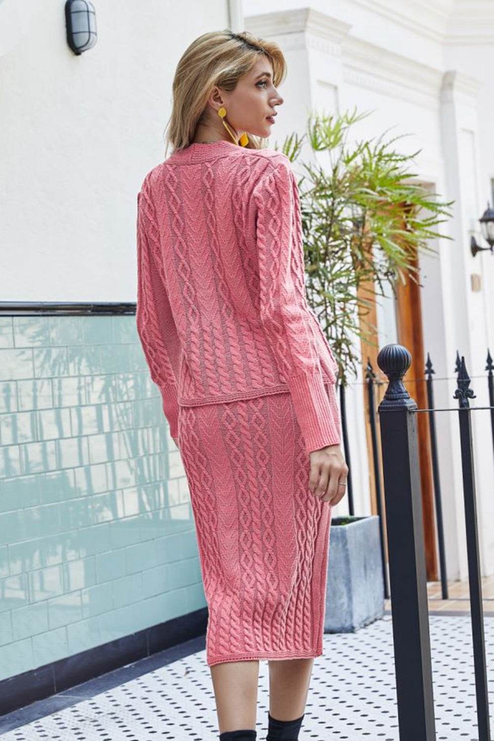 Mixed Knit V-Neck Cardigan and Knit Skirt Set - Selvanelle