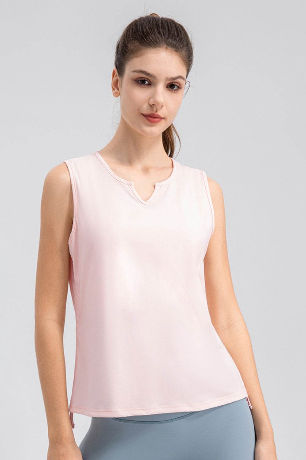Notched Wide Strap Active Tank - Selvanelle