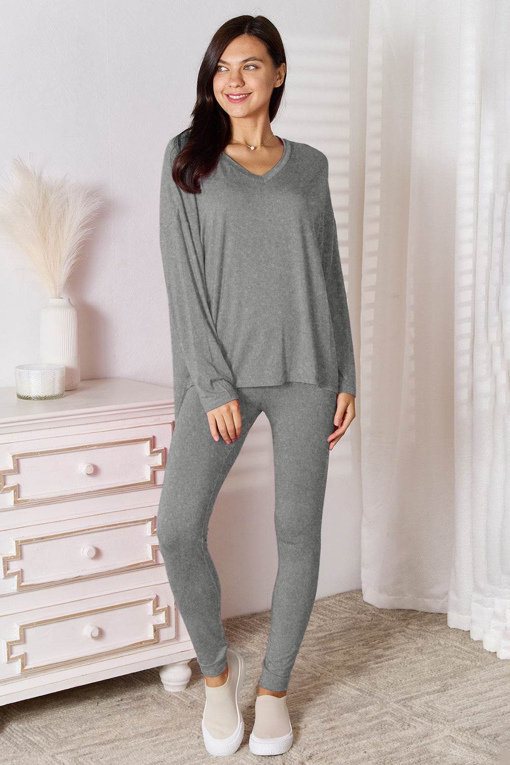 Basic Bae Bamboo Full Size V-Neck Long Sleeve Top and Pants Lounge Set - Selvanelle