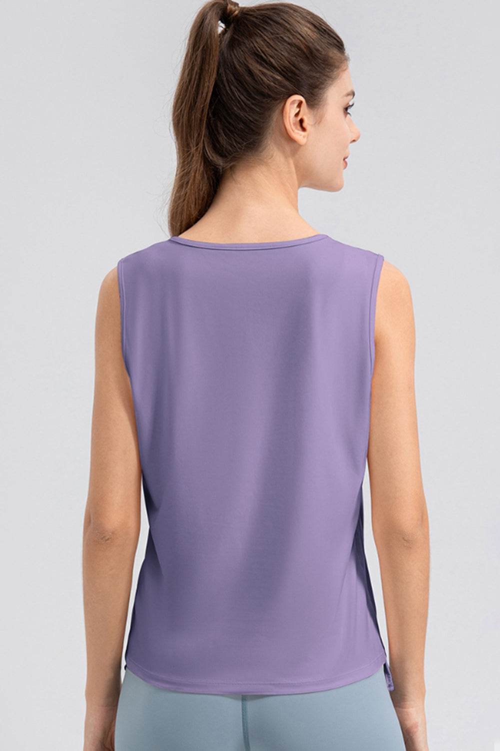 Notched Wide Strap Active Tank - Selvanelle