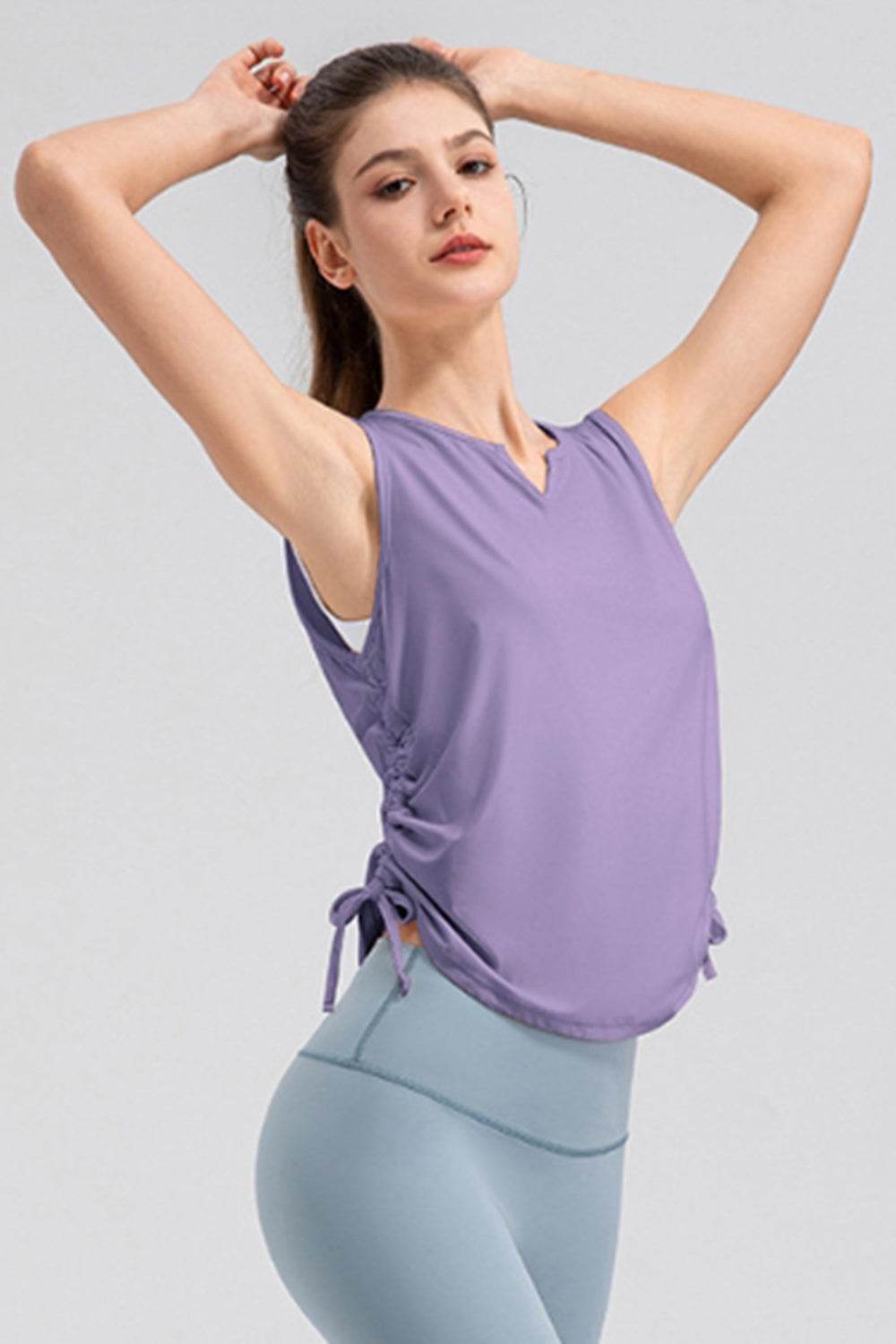 Notched Wide Strap Active Tank - Selvanelle