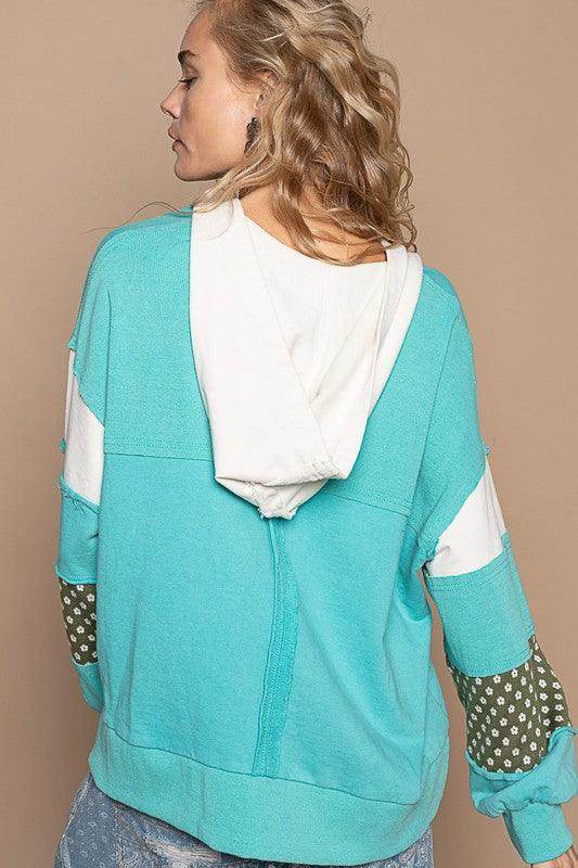 POL Exposed Seam Floral Patchwork French Terry Hoodie for Women - Selvanelle