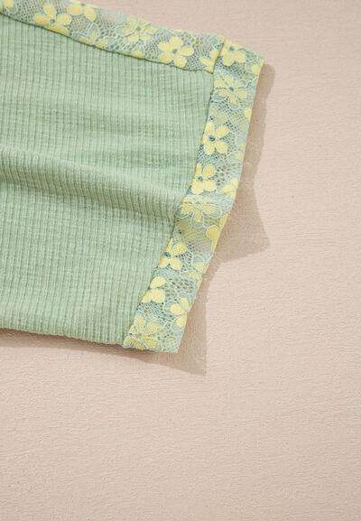 Peace Patch Batwing Sleeve Hooded Blouse for Women - Selvanelle