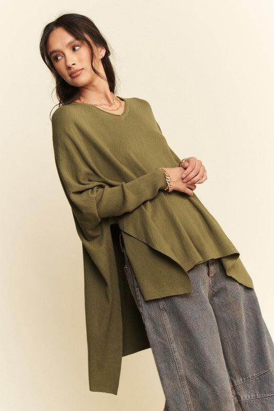 Davi & Dani High-Low Side Slit Batwing Sleeve Top Style - Selvanelle
