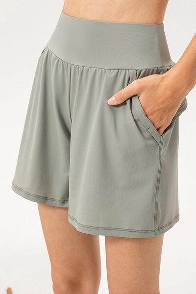 Pocketed Elastic Waist Active Shorts for Comfort and Style - Selvanelle