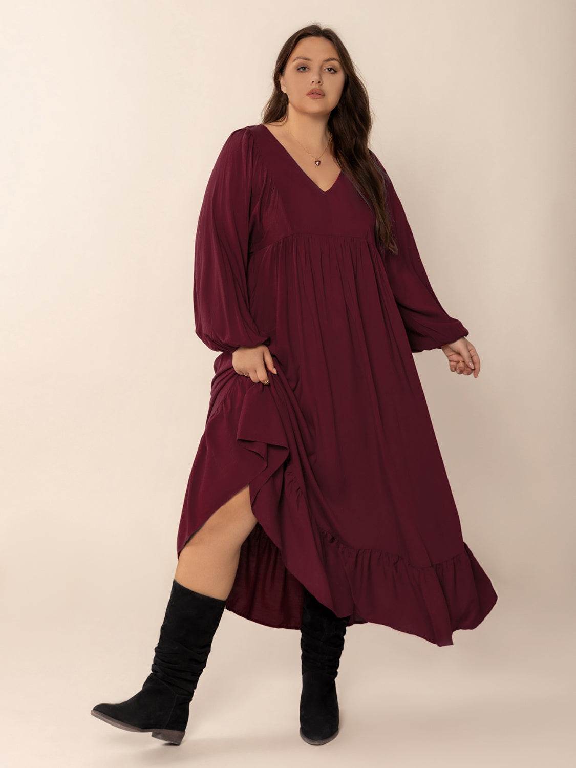 Plus Size Ruffled Hem V-Neck Balloon Sleeve Dress - Selvanelle