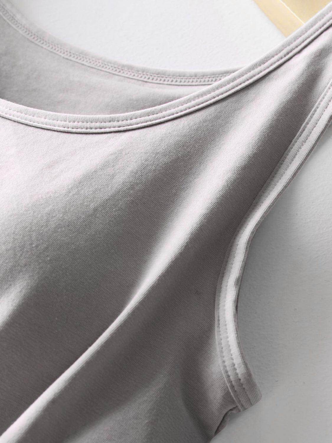 Round Neck Tank with Bra for Comfortable Everyday Wear - Selvanelle