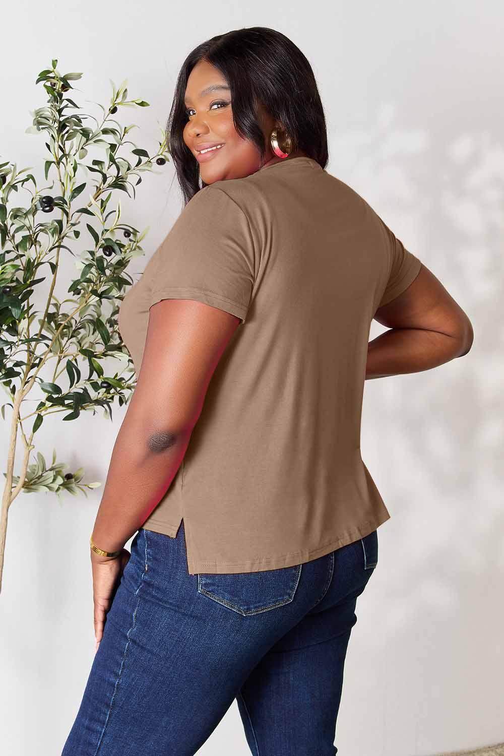 Basic Bae Full Size Round Neck Short Sleeve T-Shirt Black - Selvanelle