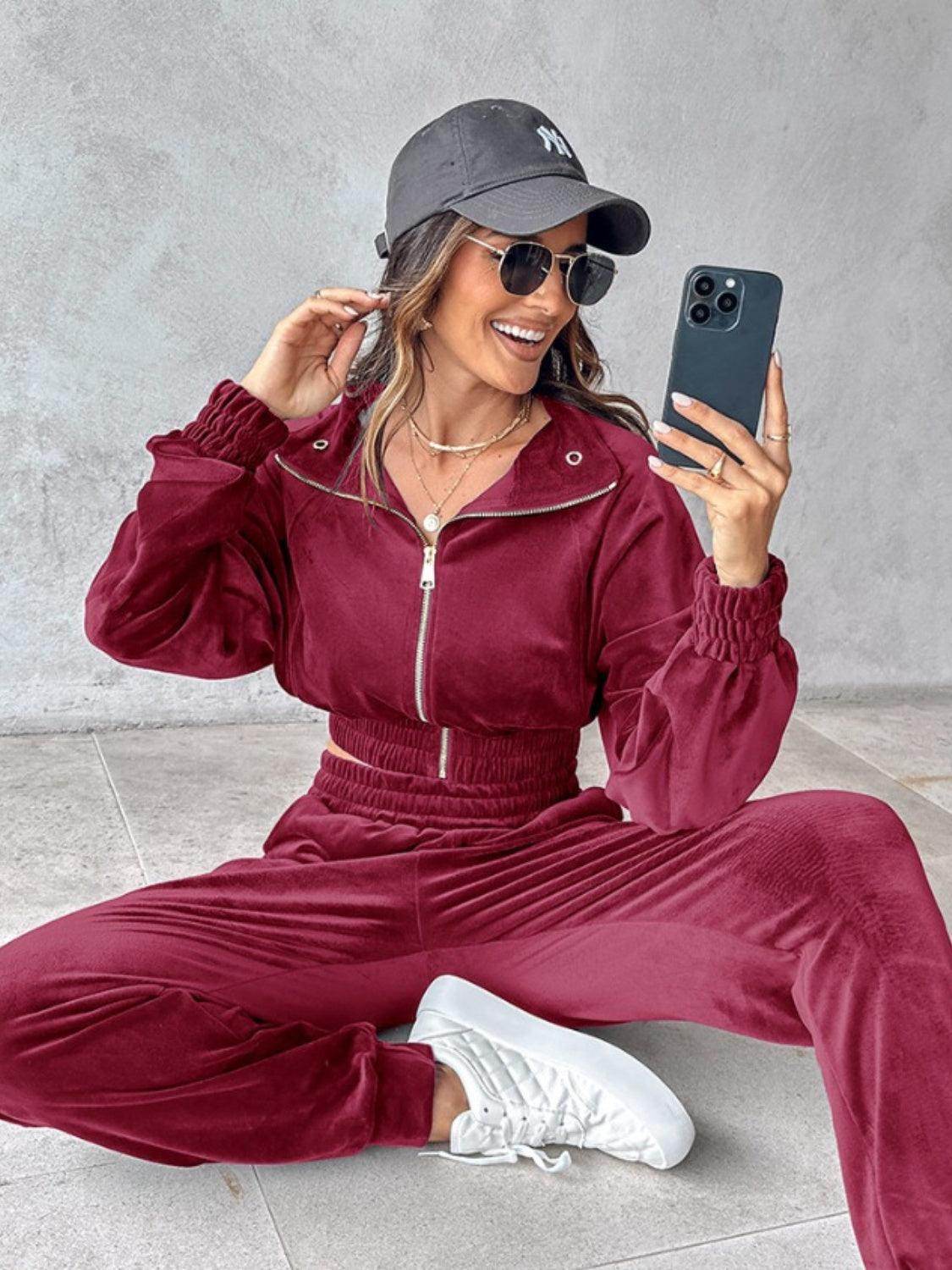 Zip Up Long Sleeve Cropped Top and Joggers Set for Women - Selvanelle