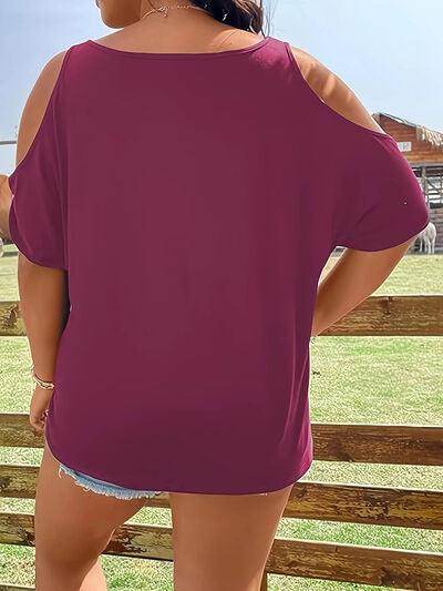 Plus Size Skeleton Graphic Round Neck Cold Shoulder T-Shirt - Selvanelle