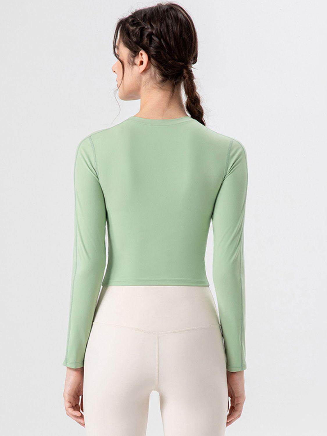 Round Neck Long Sleeve Active T-Shirt for Comfort and Style - Selvanelle