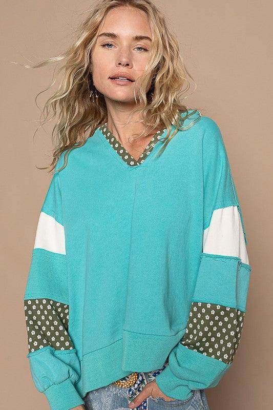 POL Exposed Seam Floral Patchwork French Terry Hoodie for Women - Selvanelle