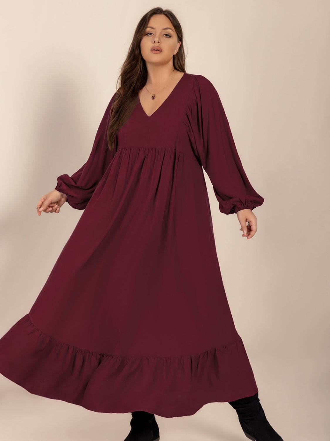 Plus Size Ruffled Hem V-Neck Balloon Sleeve Dress - Selvanelle