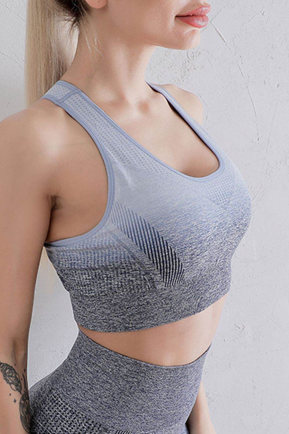 Gradient Racerback Sports Bra - Selvanelle