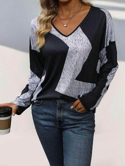 Perfee Color Block V-Neck Long Sleeve T-Shirt for Women - Selvanelle