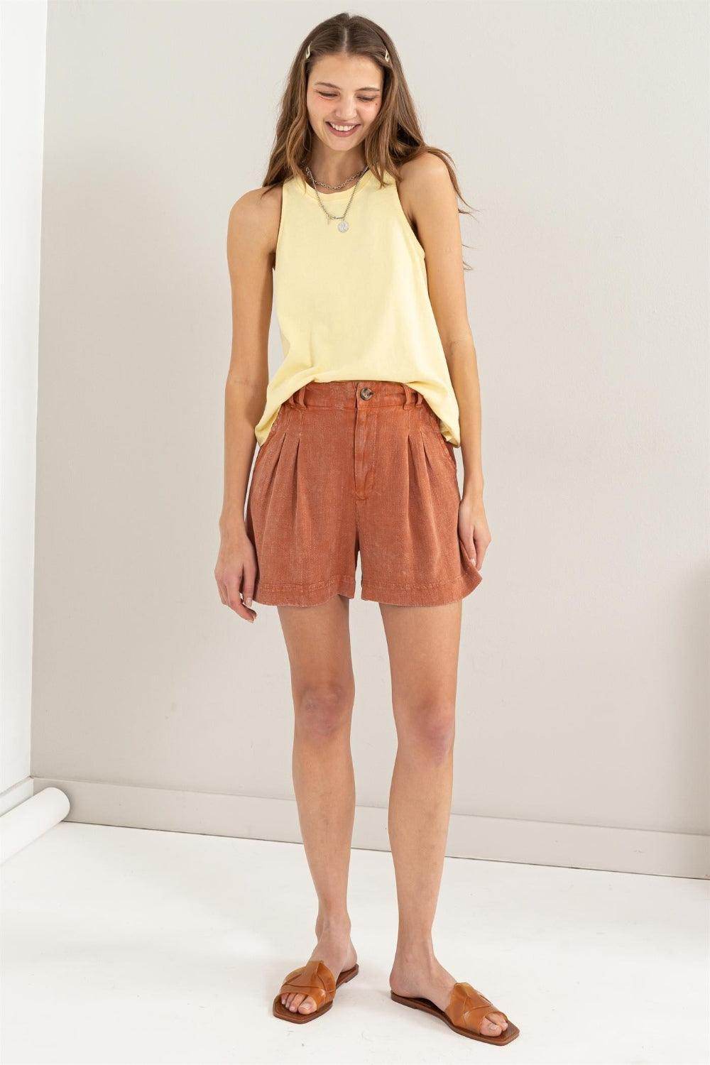 HYFVE High Waist Pleated Linen Shorts for Stylish Comfort - Selvanelle