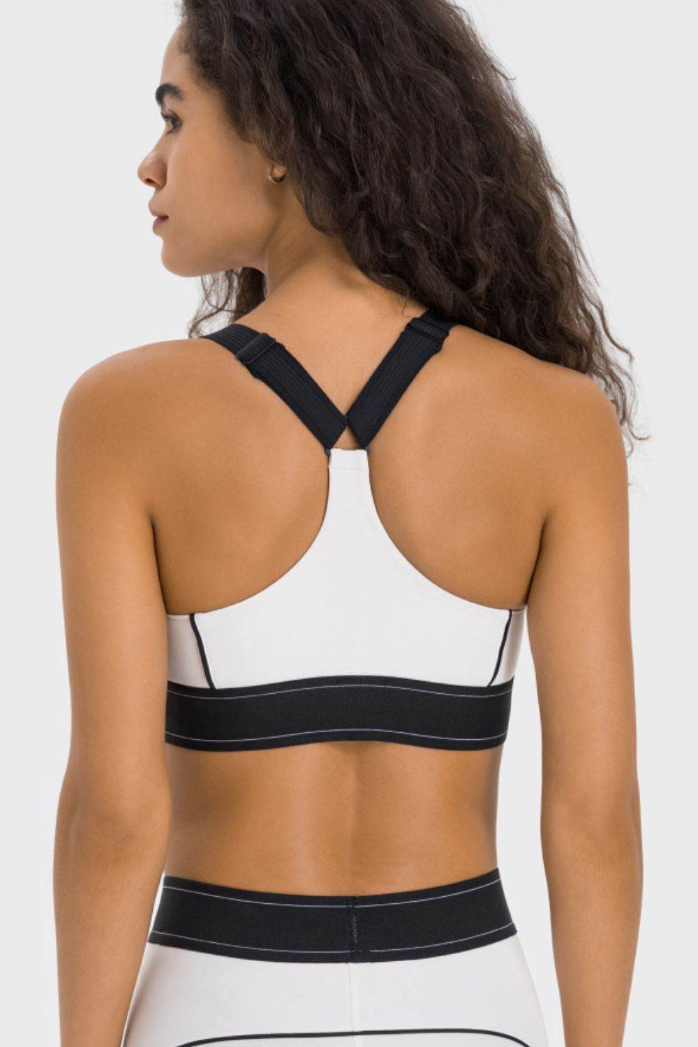 Millennia Contrast Sports Bra - Selvanelle
