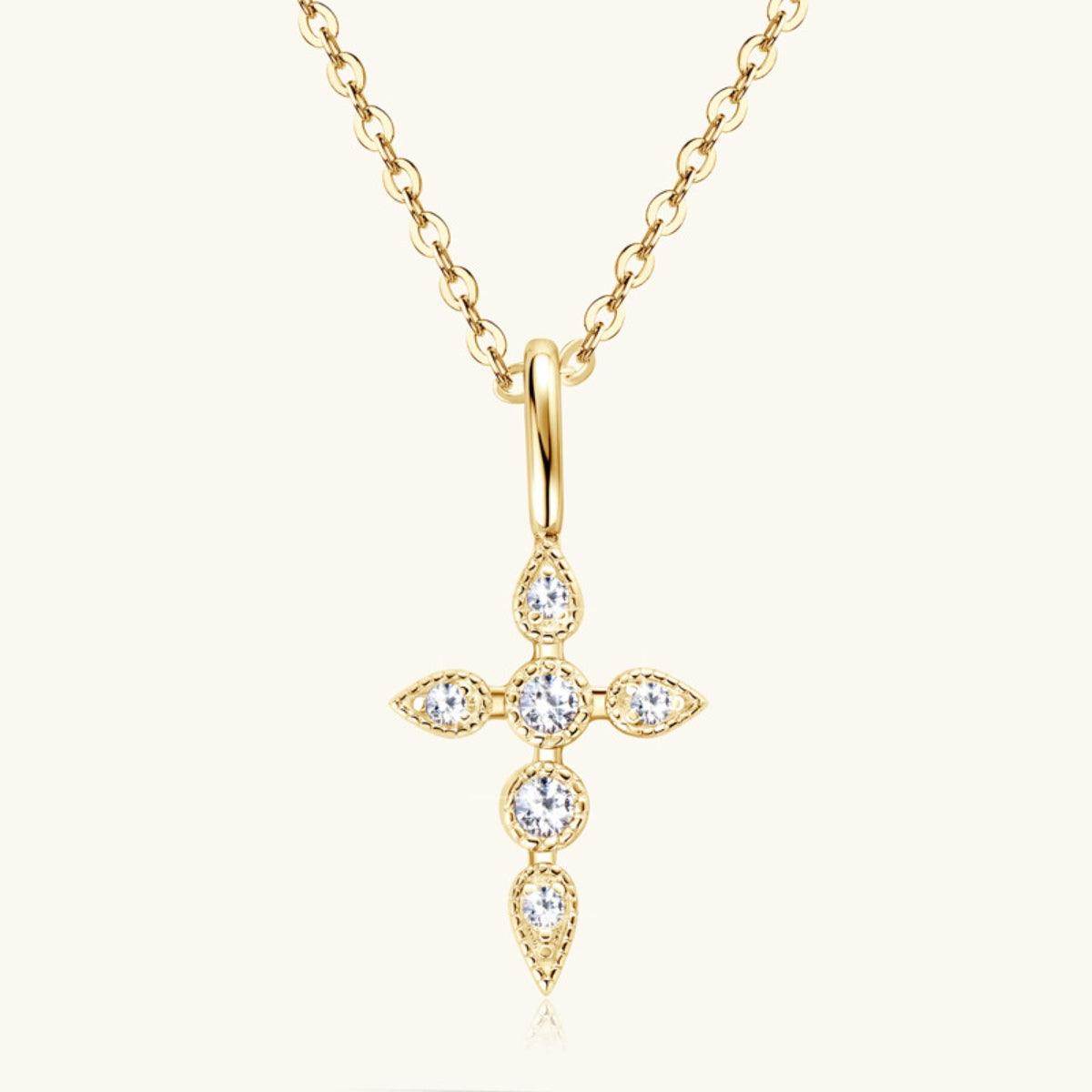 925 Sterling Silver Moissanite Cross Pendant Necklace - Selvanelle