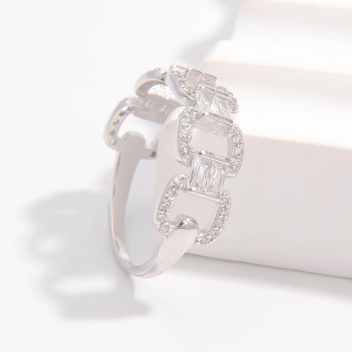 925 Sterling Silver Zircon Cutout Ring for Elegant Style - Selvanelle