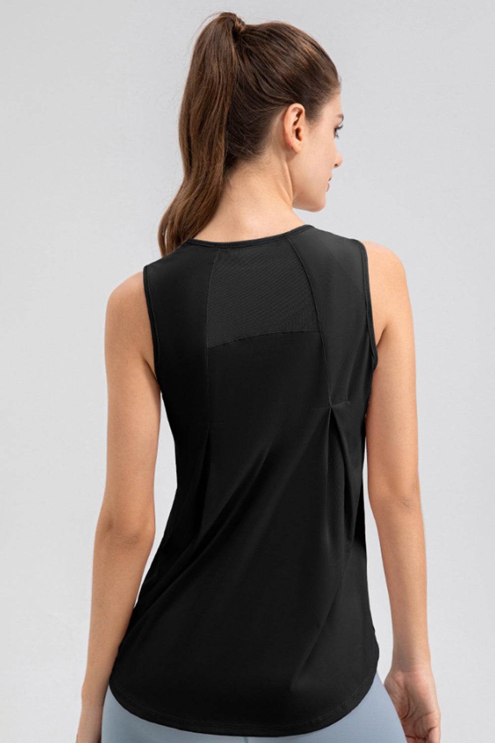 Round Neck Wide strap Active Tank - Selvanelle