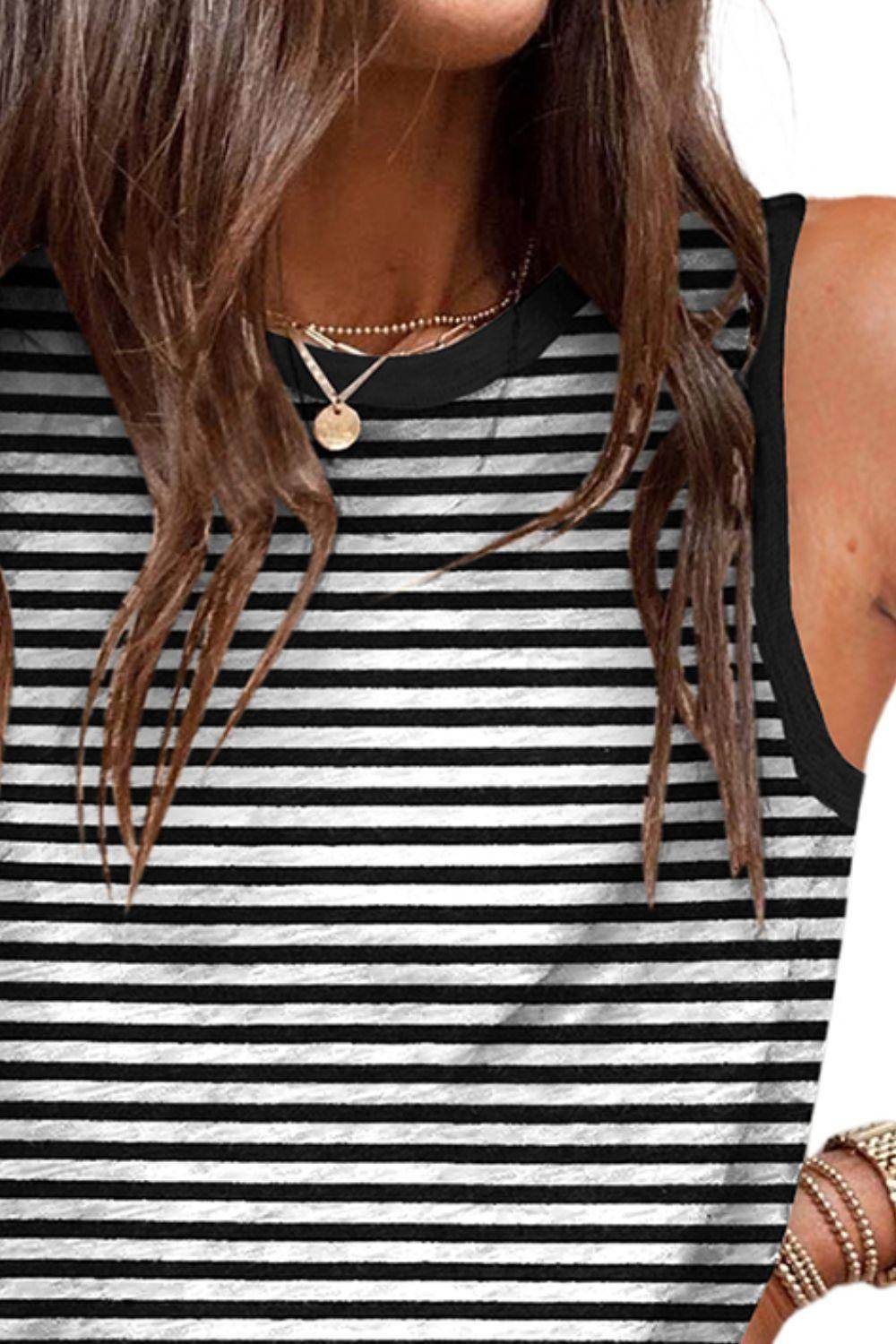 Printed Round Neck Tank for Women - Comfortable Fit - Selvanelle