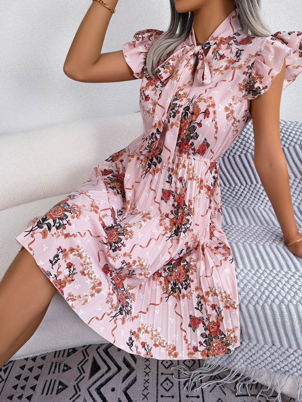 Pleated Floral Printed Tie Neck Knee Length Dress - Selvanelle