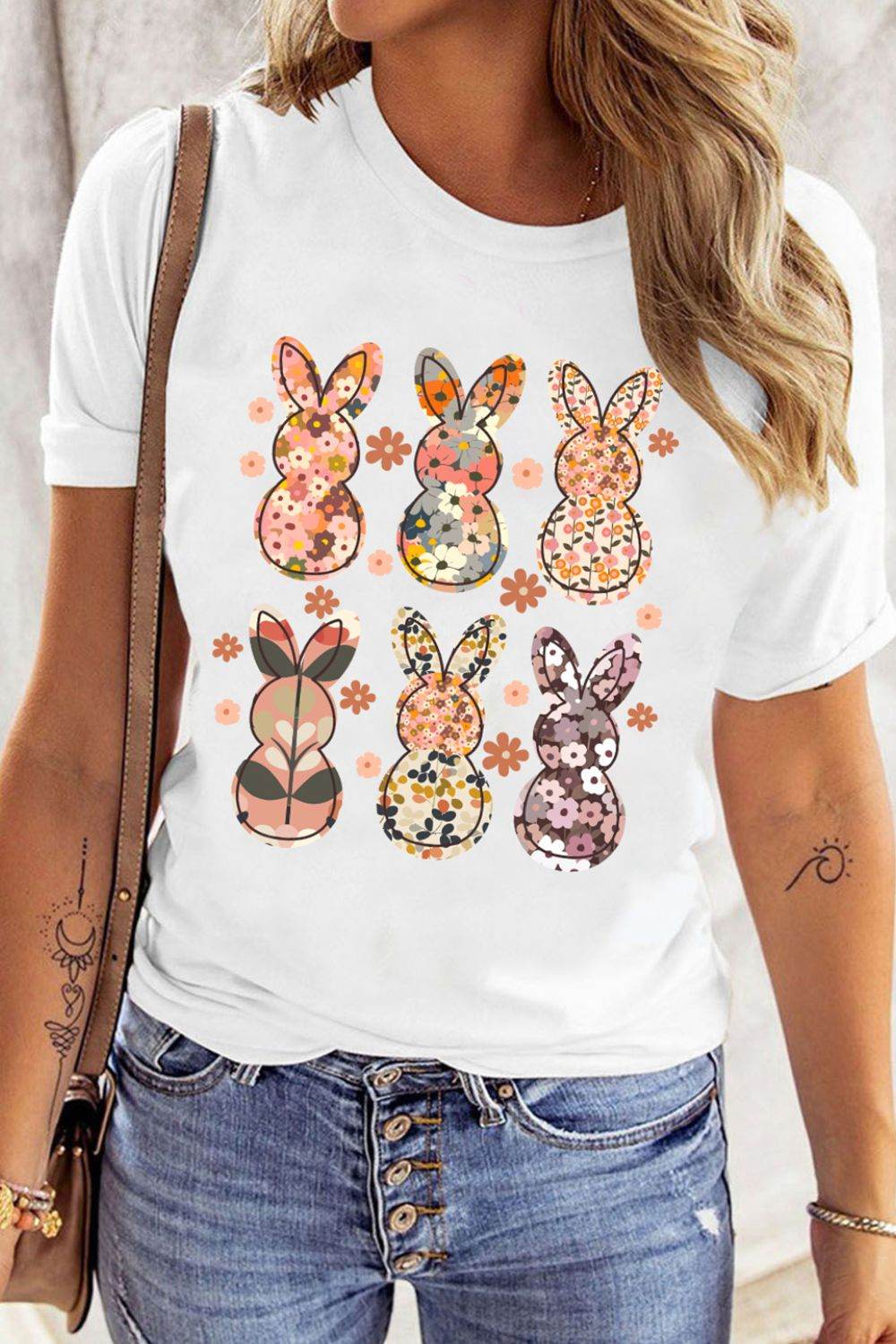 Floral Bunny Graphic Crewneck Short Sleeve T-Shirt - Selvanelle