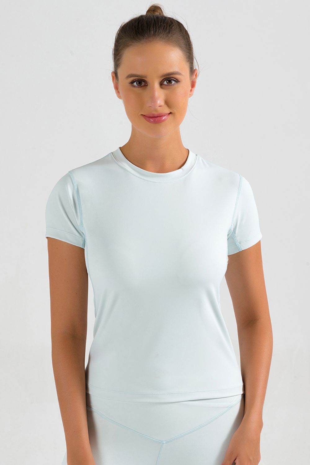 Round Neck Short Sleeve Sports T-Shirt - Selvanelle