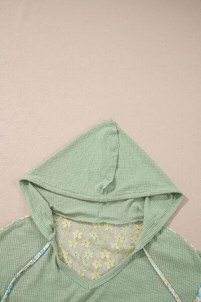 Peace Patch Batwing Sleeve Hooded Blouse for Women - Selvanelle