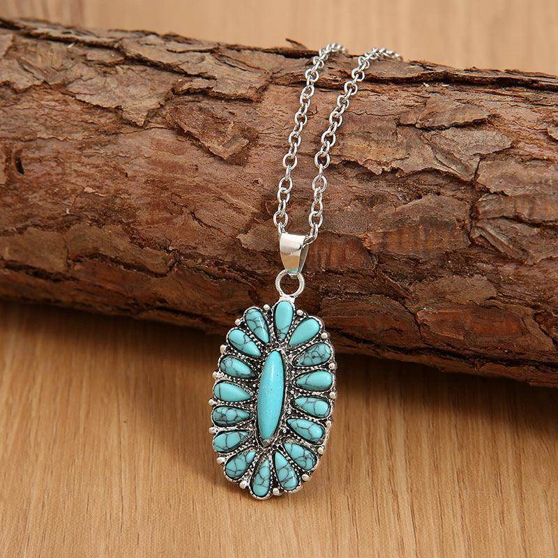 Artificial Turquoise Pendant Alloy Necklace for Stylish Wear - Selvanelle