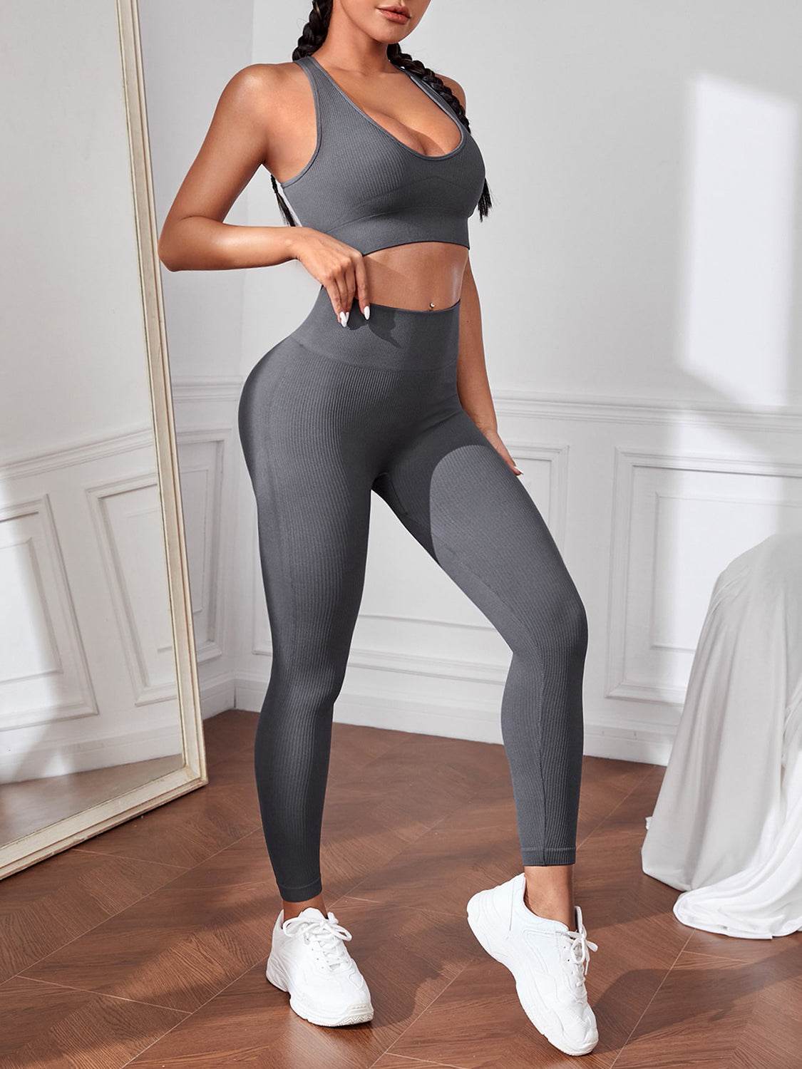 Sport Tank and Leggings Set - Selvanelle