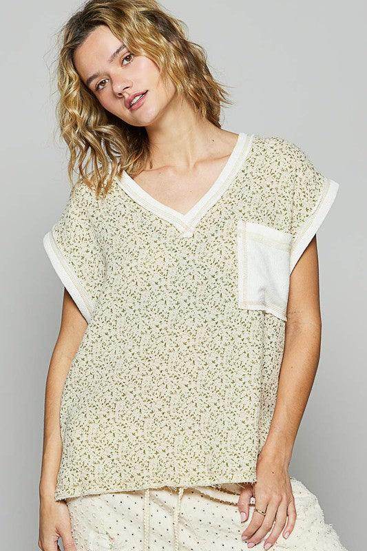 POL Floral V-Neck Short Sleeve T-Shirt for Women - Selvanelle