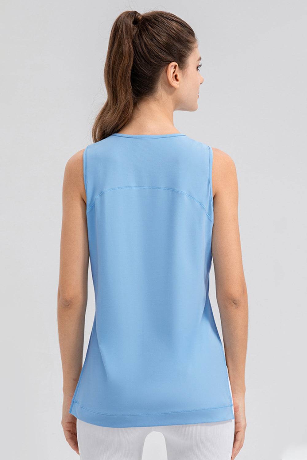 Slit Round Neck Tank - Selvanelle