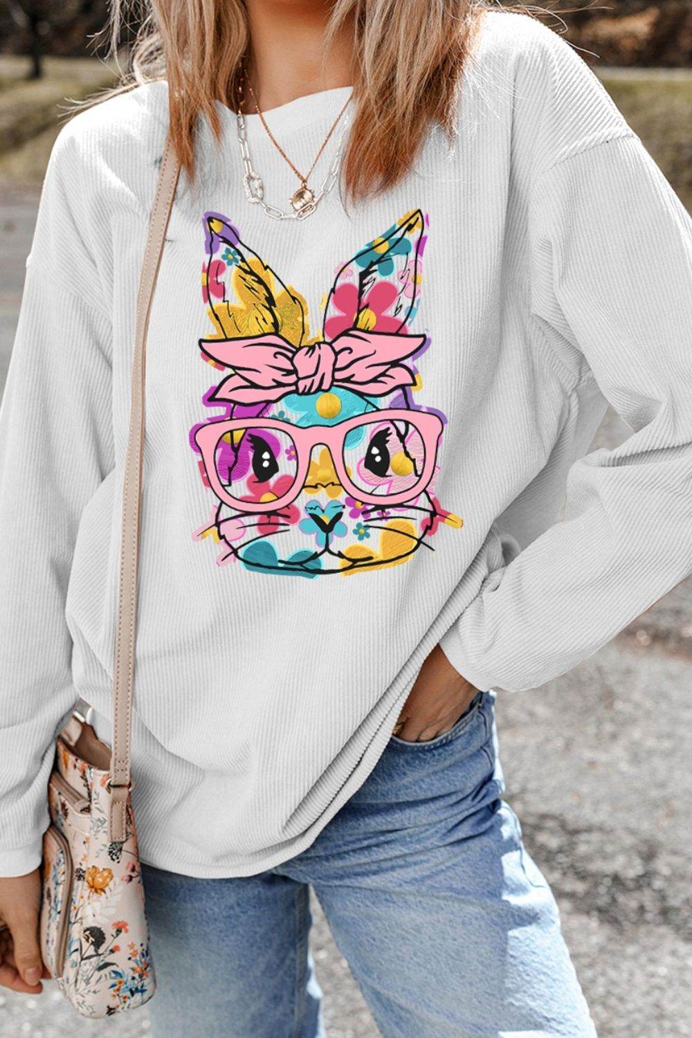 Bunny Graphic Round Neck Sweatshirt - Selvanelle