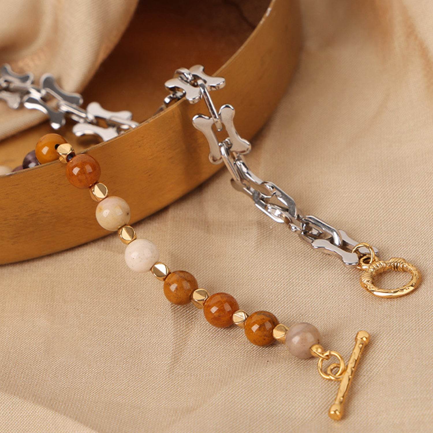 Titanium Steel Egg Yolk Stone Necklace - Selvanelle