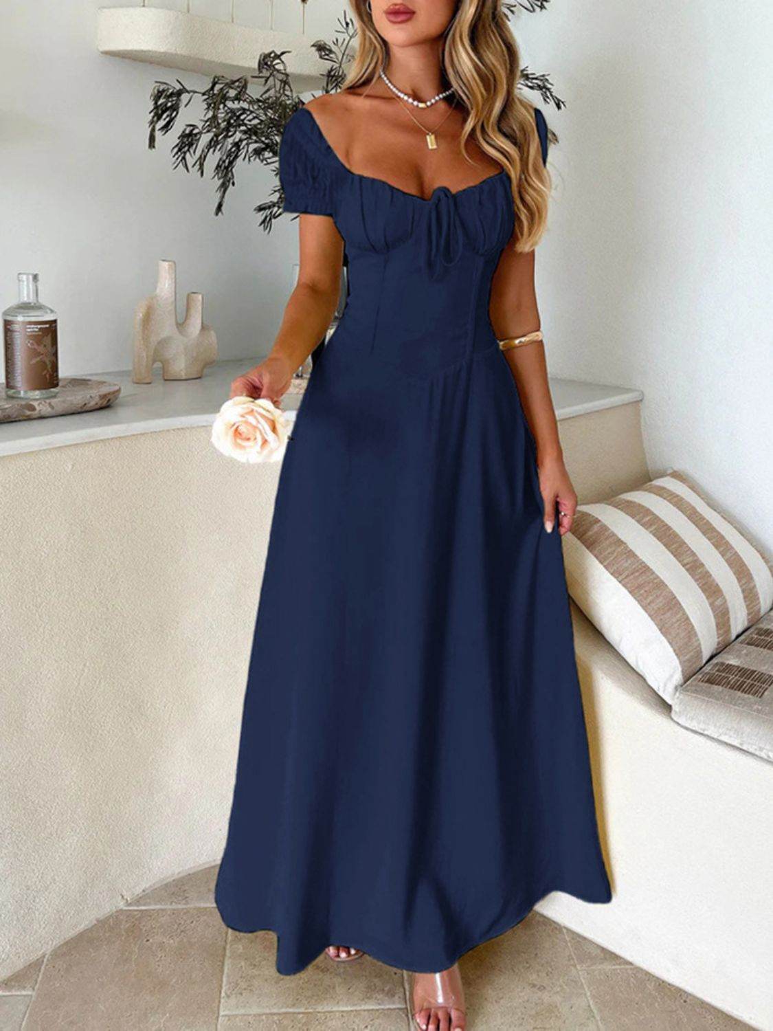 Devine Sweetheart Neck Short Sleeve Maxi Dress - Selvanelle