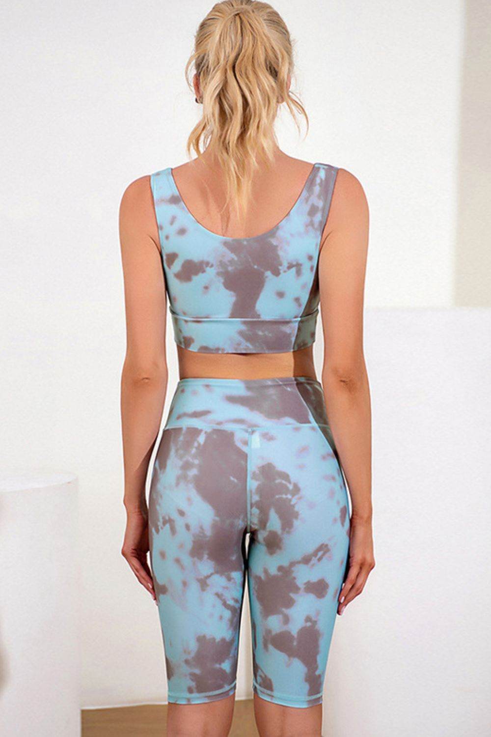 Tie-Dye V-Neck Sports Bra and Biker Shorts Set - Selvanelle