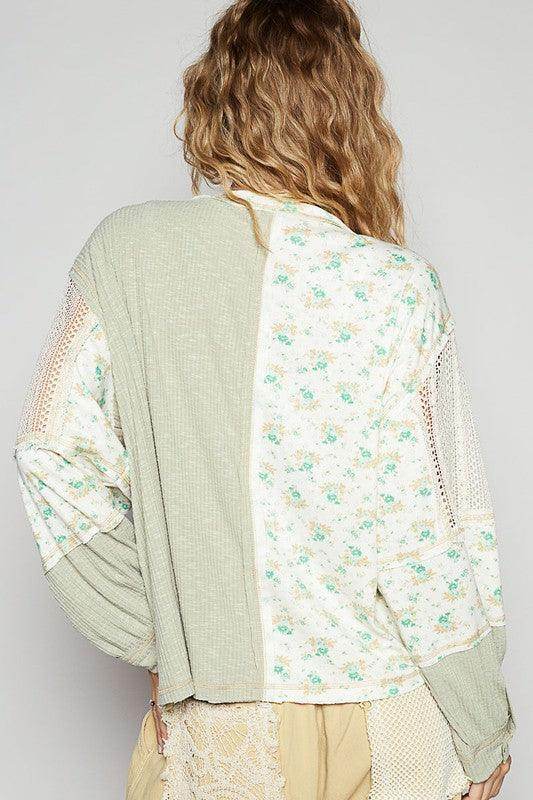 POL Floral Crochet Patch V-Neck Top for Feminine Style - Selvanelle